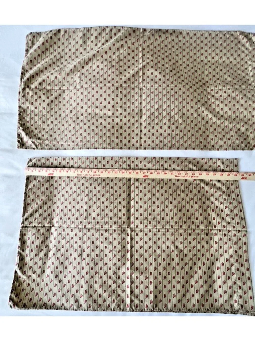 MARTHA STEWART Everyday Pillowcases PAIR 1-King 1-Standard Tan Red Made in USA